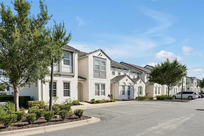 297 Captiva Dr in Davenport, FL - Building Photo - Building Photo