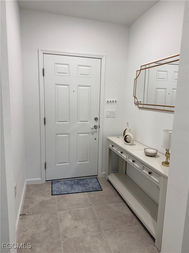 1663 Lake Jessup Cir in Cape Coral, FL - Building Photo - Building Photo