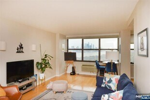 7000 JFK Blvd E, Unit 15D in West New York, NJ - Building Photo