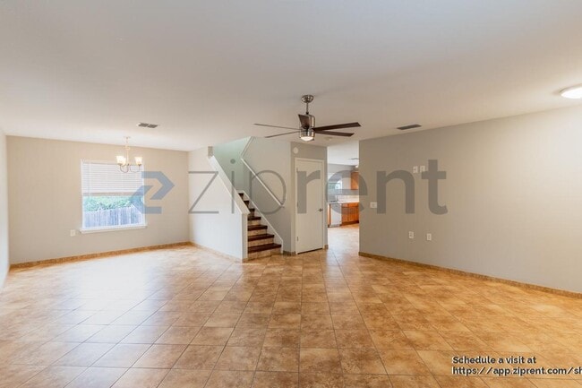 817 Sheraton Ave in Austin, TX - Foto de edificio - Building Photo