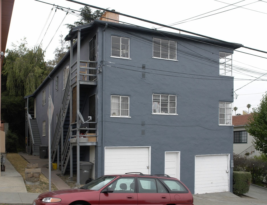 718-724 E 24th St in Oakland, CA - Building Photo