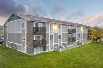 Sweetwater Heights in Rock Springs, WY - Foto de edificio - Building Photo