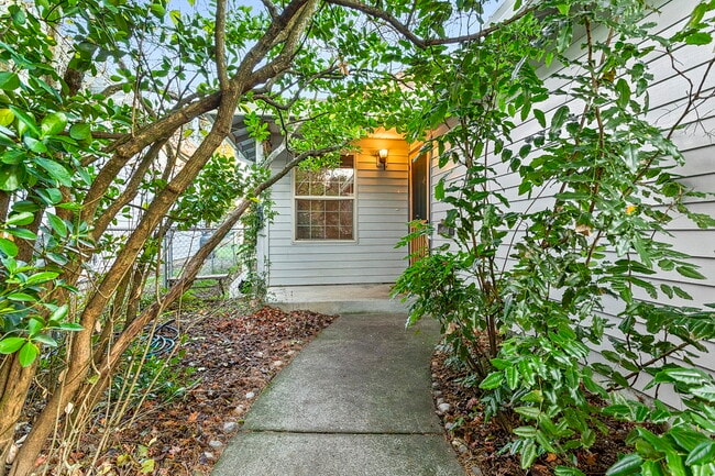 6432 SE 63rd Ave in Portland, OR - Building Photo - Building Photo