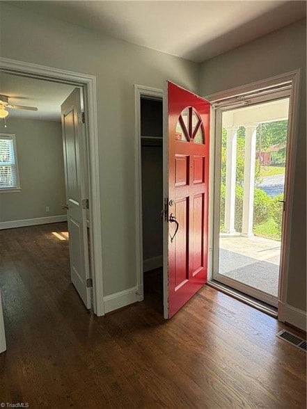 1100 Glenwood Ave in Greensboro, NC - Building Photo - Building Photo