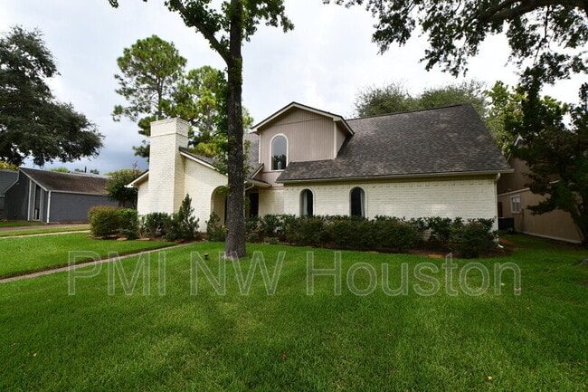 3410 Plum Brook Ln in Missouri City, TX - Building Photo - Building Photo