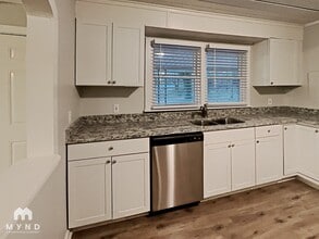 3836 Garrett Rd SW in Powder Springs, GA - Building Photo - Building Photo