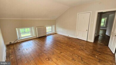 1315 Burke Rd in West Chester, PA - Building Photo - Building Photo