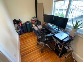 6 Nashua St, Unit 2 in Somerville, MA - Building Photo - Building Photo