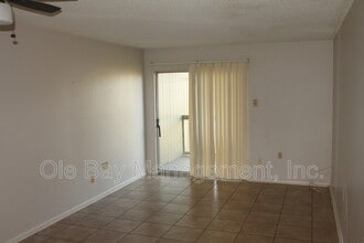 233 Riverbend Dr in Mobile, AL - Building Photo - Building Photo