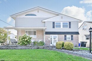 100 N Argyle Ave in Margate City, NJ - Building Photo