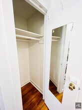 East 61 Street in New York, NY - Building Photo - Building Photo