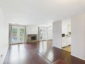 1534 Cross Keys Ct in Richmond, VA - Building Photo - Building Photo