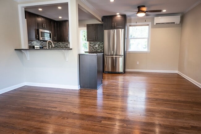 6332 Cherry St in Kansas City, MO - Building Photo - Building Photo