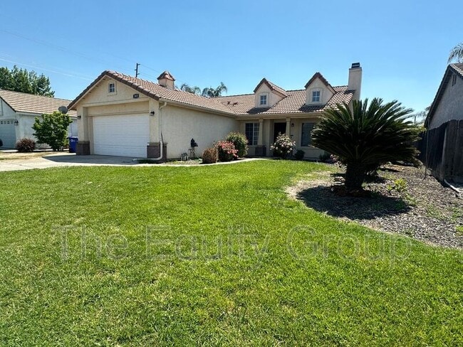 1615 W Median Ave