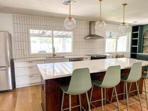 1911 E Gemini Dr in Tempe, AZ - Foto de edificio - Building Photo