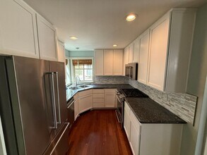 805 N 49th St in Seattle, WA - Building Photo - Building Photo