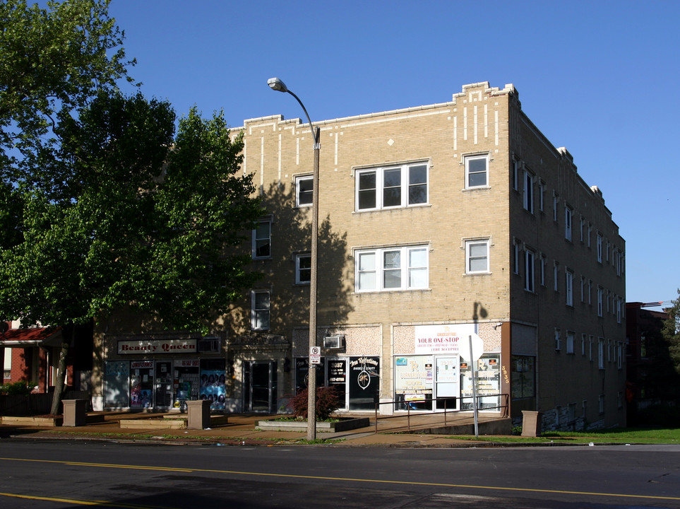 3935-3943 S Grand Blvd in St. Louis, MO - Foto de edificio