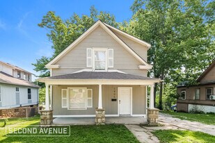 1905 Kensington Ave in Kansas City, MO - Building Photo