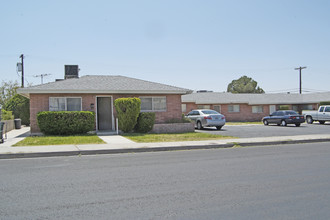 821 Avenue A in Boulder City, NV - Building Photo - Building Photo