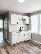 3926 Butternut St in East Chicago, IN - Building Photo - Building Photo