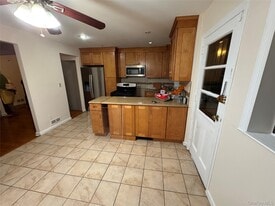 3807 Laconia Ave in Bronx, NY - Building Photo