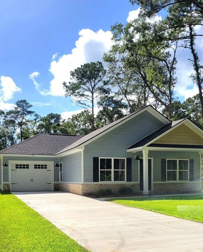 137 Jane St in Midway, GA - Building Photo - Building Photo