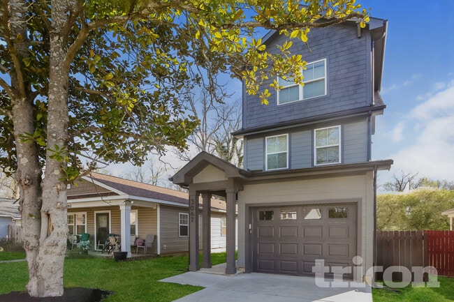 property at 3047 Ridge Ave