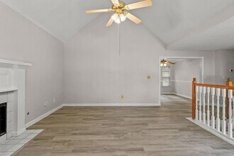 4244 Akins Ridge Ln in Powder Springs, GA - Foto de edificio - Building Photo