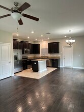 28601 Tranquil Lake Cir in Zephyrhills, FL - Building Photo - Building Photo