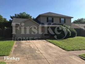 7717 Castillo Rd in Fort Worth, TX - Building Photo