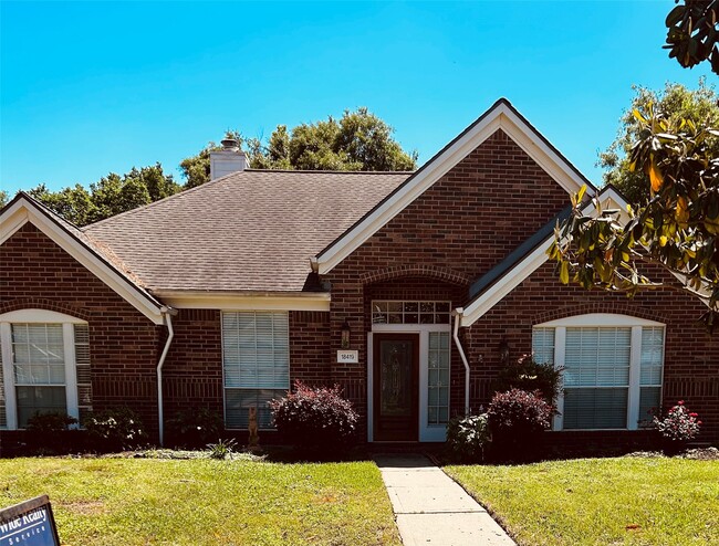 property at 18419 Autumn Park Dr