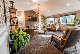 The Lodge at Madrona Apartments