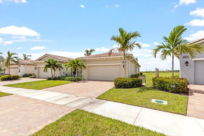 26017 SW Viterbo Wy in Port St. Lucie, FL - Building Photo - Building Photo