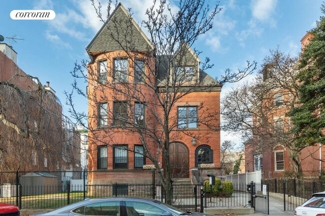 196 New York Ave
