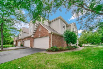 1775 Kelberg Ave in Hoffman Estates, IL - Building Photo - Building Photo
