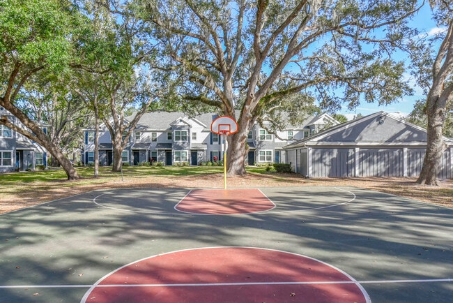 Wellington Woods in Kissimmee, FL - Foto de edificio - Building Photo