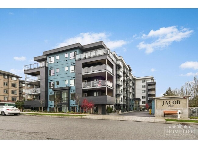 property at 33886 Pine St