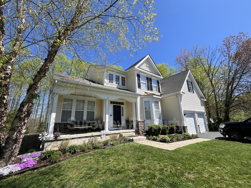 13 Grist Mill Ct in Pemberton, NJ - Building Photo