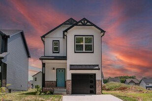 624 Southern Pass Run in Clarksville, TN - Building Photo