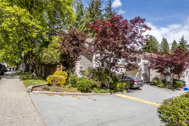 Chateau LaSalle in Coquitlam, BC - Building Photo - Building Photo