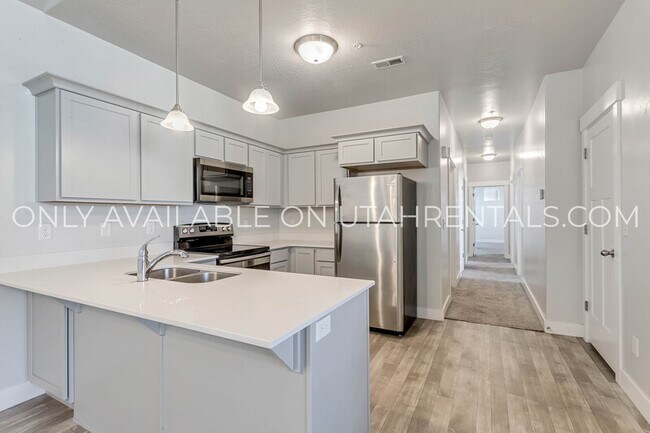 property at 627 N Sun Peak Dr