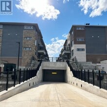 701 Glenroy Gilbert Dr in Ottawa, ON - Building Photo - Building Photo