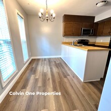 303 E Montcastle Dr in Greensboro, NC - Building Photo - Building Photo