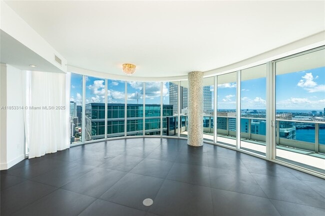 property at 200 Biscayne Boulevard Way