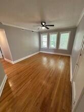 5745 W Wellington Ave in Chicago, IL - Building Photo - Building Photo