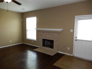 21126 Field House Ct in Humble, TX - Foto de edificio - Building Photo