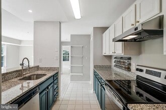 4130 Monument Ct in Fairfax, VA - Building Photo - Building Photo