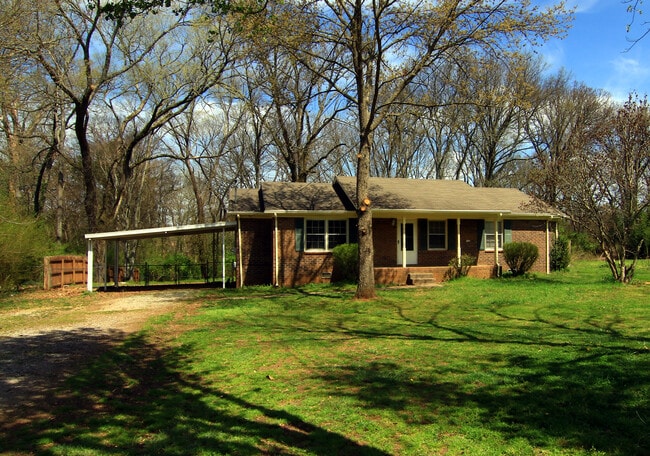 3111 Asbury Rd in Murfreesboro, TN - Building Photo - Building Photo