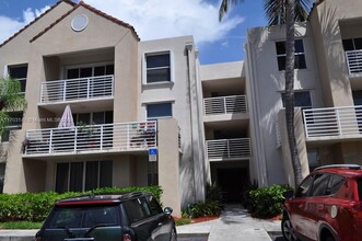 2731 Ocean Club Blvd in Hollywood, FL - Building Photo - Building Photo