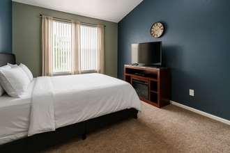 11620 W 62nd Pl, Unit 201 in Arvada, CO - Building Photo - Building Photo